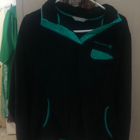 Free Country Pullover - Picture 1 of 2
